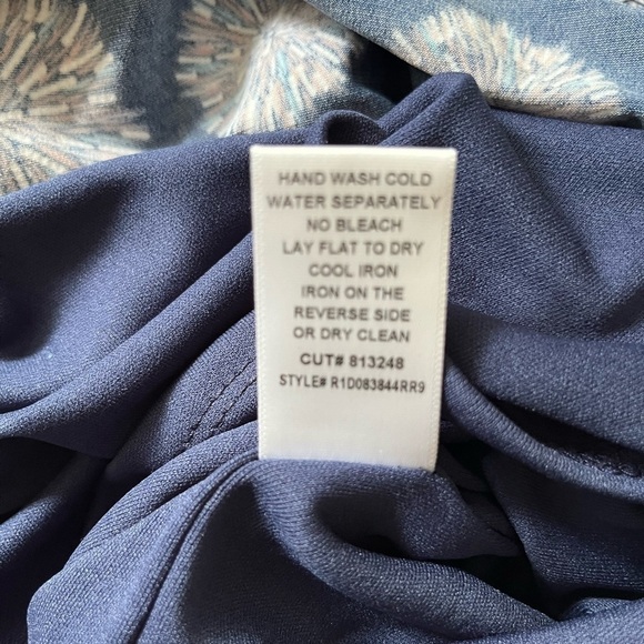 Rabbit Rabbit Rabbit dress in navy blue - Picture 6 of 8